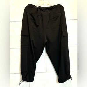 Chico’s Zenergy Black Capri Pants